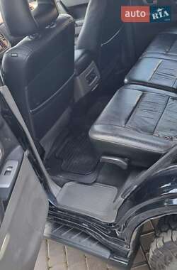 Внедорожник / Кроссовер Mitsubishi Pajero 2006 в 