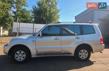 Внедорожник / Кроссовер Mitsubishi Pajero 2003 в 