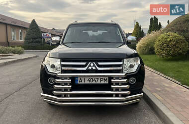 Внедорожник / Кроссовер Mitsubishi Pajero 2007 в 