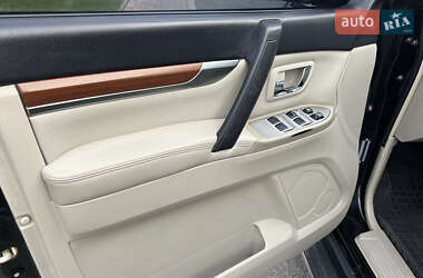 Внедорожник / Кроссовер Mitsubishi Pajero 2007 в 