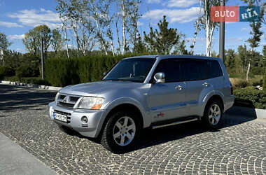 Позашляховик / Кросовер Mitsubishi Pajero 2004 в Дніпрі