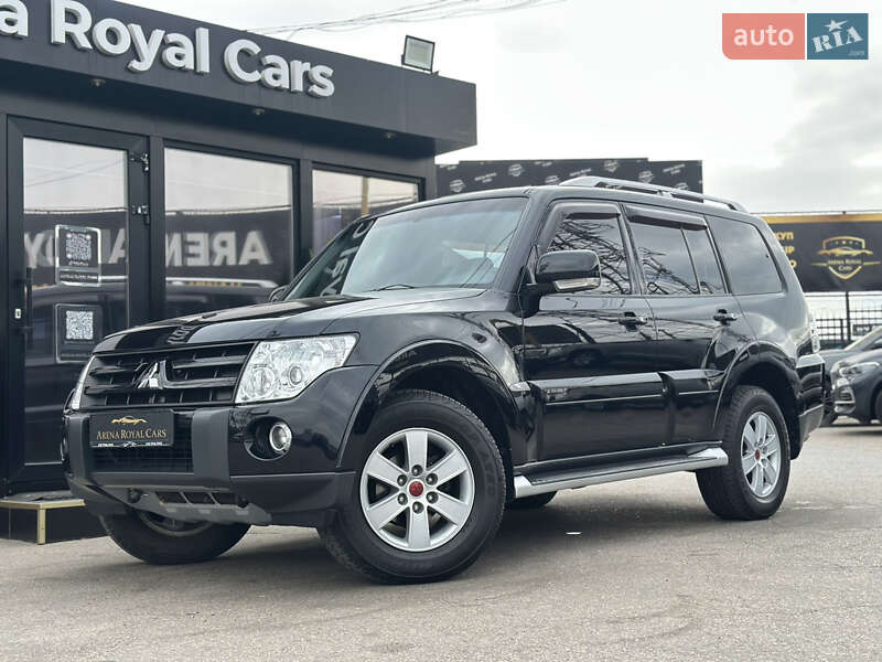 Mitsubishi Pajero 2008