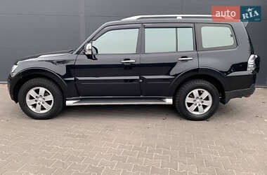 Внедорожник / Кроссовер Mitsubishi Pajero 2008 в 