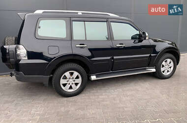 Внедорожник / Кроссовер Mitsubishi Pajero 2008 в 