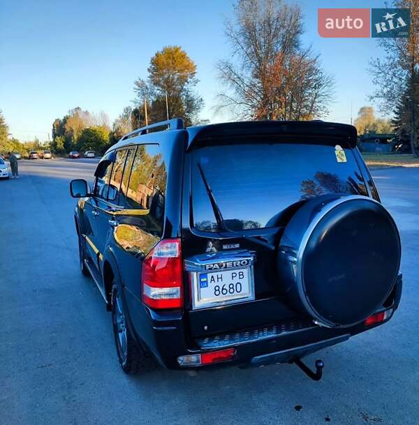 Внедорожник / Кроссовер Mitsubishi Pajero 2003 в Чернигове