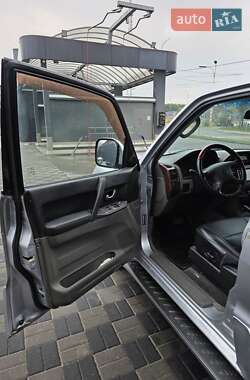 Внедорожник / Кроссовер Mitsubishi Pajero 2007 в 