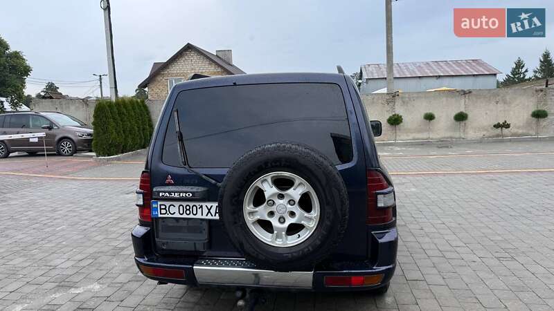 Внедорожник / Кроссовер Mitsubishi Pajero 2001 в Львове