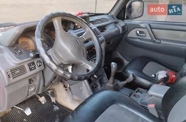 Внедорожник / Кроссовер Mitsubishi Pajero 1994 в 