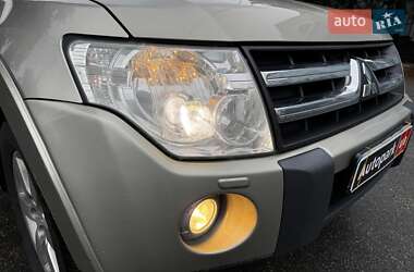 Внедорожник / Кроссовер Mitsubishi Pajero 2007 в 