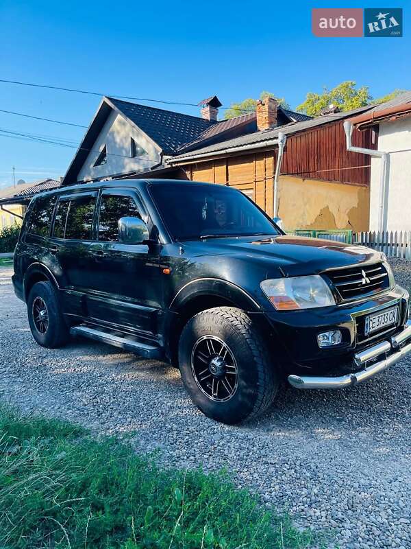 Внедорожник / Кроссовер Mitsubishi Pajero 2001 в Вижнице