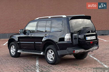 Внедорожник / Кроссовер Mitsubishi Pajero 2007 в 