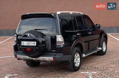 Внедорожник / Кроссовер Mitsubishi Pajero 2007 в 