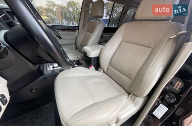 Внедорожник / Кроссовер Mitsubishi Pajero 2007 в 