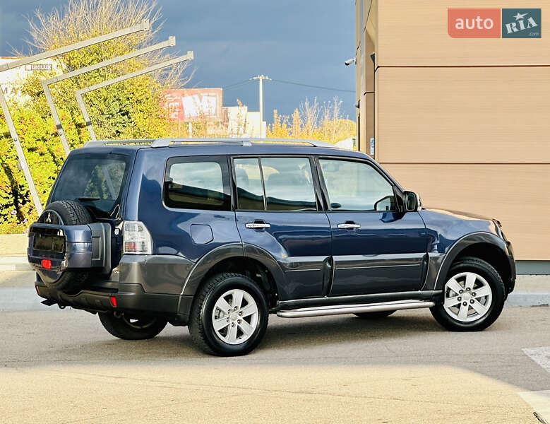Позашляховик / Кросовер Mitsubishi Pajero 2008 в Дніпрі фото 12 Позашляховик / Кросовер Mitsubishi Pajero 2008 в Дніпрі