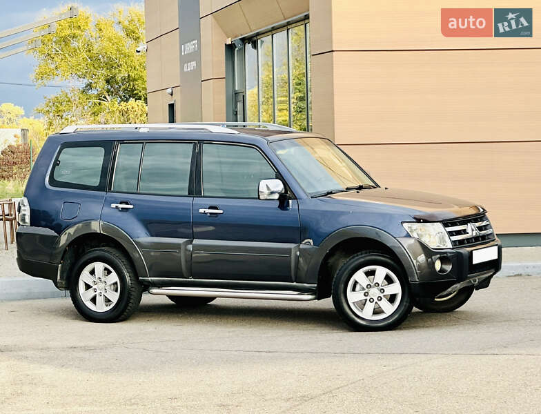 Позашляховик / Кросовер Mitsubishi Pajero 2008 в Дніпрі фото 27 Позашляховик / Кросовер Mitsubishi Pajero 2008 в Дніпрі