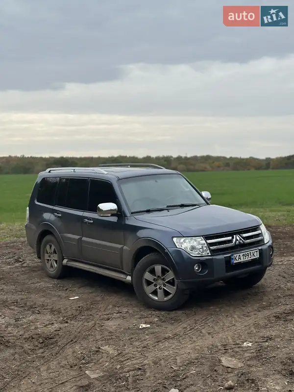 Mitsubishi Pajero