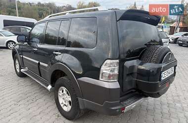 Внедорожник / Кроссовер Mitsubishi Pajero 2007 в 
