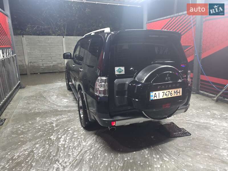 Внедорожник / Кроссовер Mitsubishi Pajero 2008 в Белой Церкви