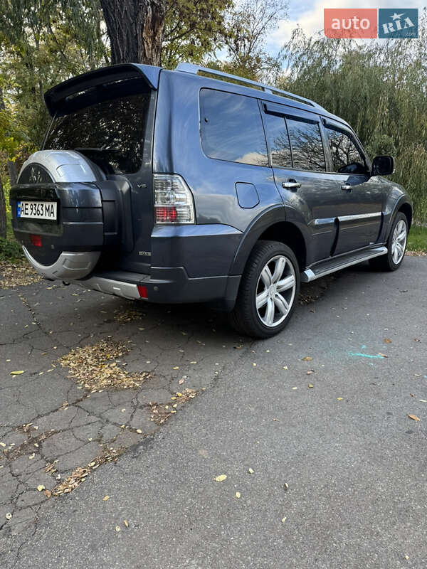 Внедорожник / Кроссовер Mitsubishi Pajero 2008 в Кривом Роге фото 7 Внедорожник / Кроссовер Mitsubishi Pajero 2008 в Кривом Роге