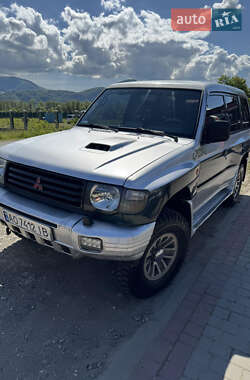Внедорожник / Кроссовер Mitsubishi Pajero 1999 в  фото 4 Внедорожник / Кроссовер Mitsubishi Pajero 1999 в