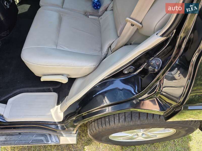 Внедорожник / Кроссовер Mitsubishi Pajero 2008 в Киеве фото 23 Внедорожник / Кроссовер Mitsubishi Pajero 2008 в Киеве