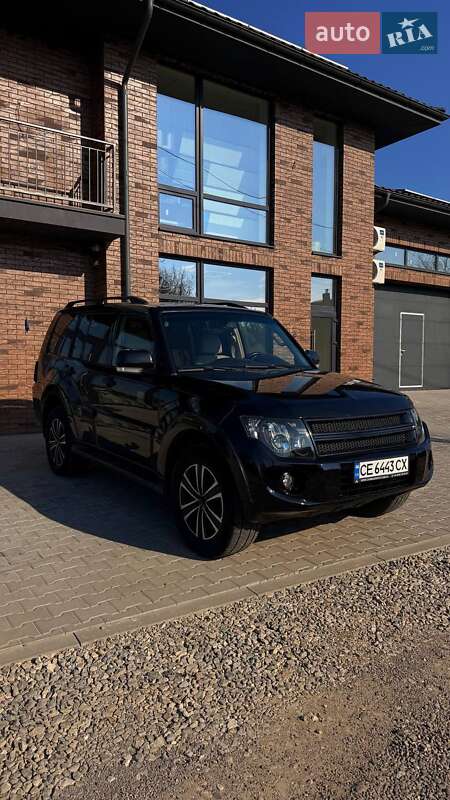 Внедорожник / Кроссовер Mitsubishi Pajero 2007 в 