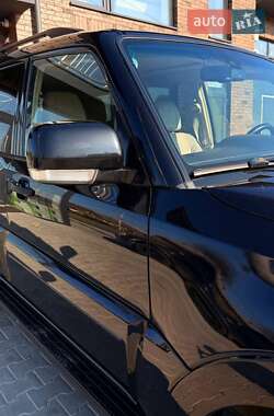 Внедорожник / Кроссовер Mitsubishi Pajero 2007 в 
