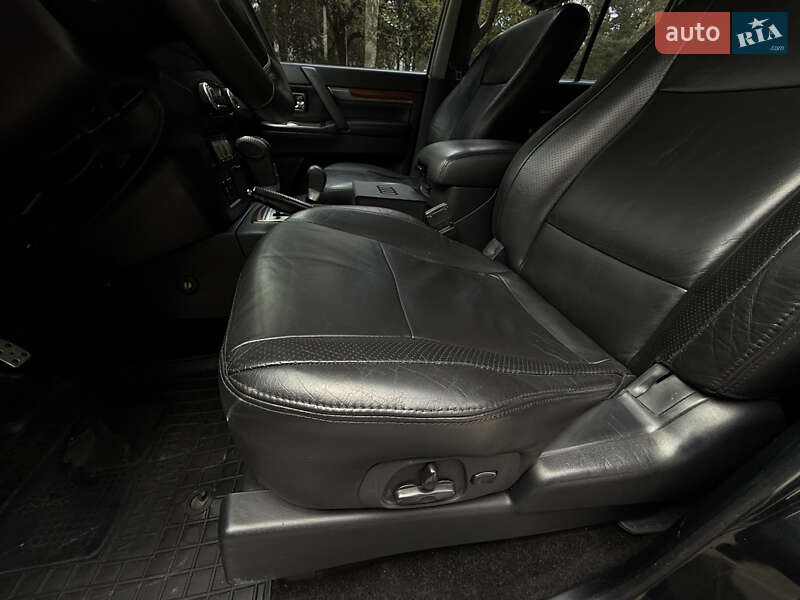 Внедорожник / Кроссовер Mitsubishi Pajero 2008 в Тернополе фото 19 Внедорожник / Кроссовер Mitsubishi Pajero 2008 в Тернополе