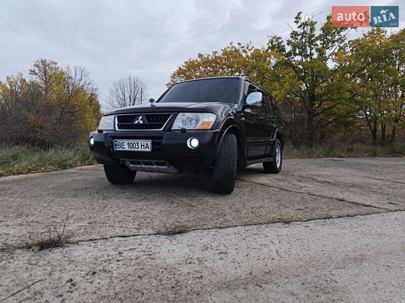 Позашляховик / Кросовер Mitsubishi Pajero 2005 в Южноукраїнську фото 2 Позашляховик / Кросовер Mitsubishi Pajero 2005 в Южноукраїнську