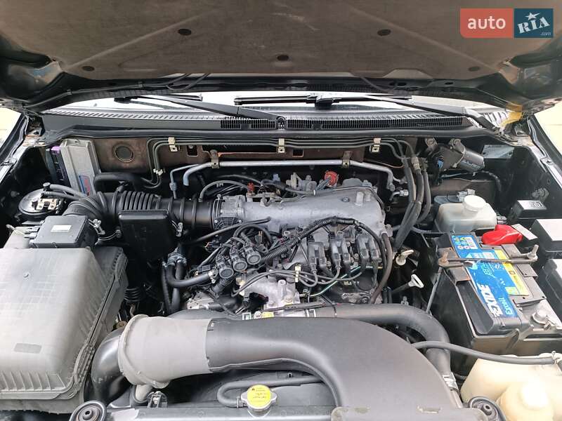 Позашляховик / Кросовер Mitsubishi Pajero 2005 в Южноукраїнську фото 6 Позашляховик / Кросовер Mitsubishi Pajero 2005 в Южноукраїнську