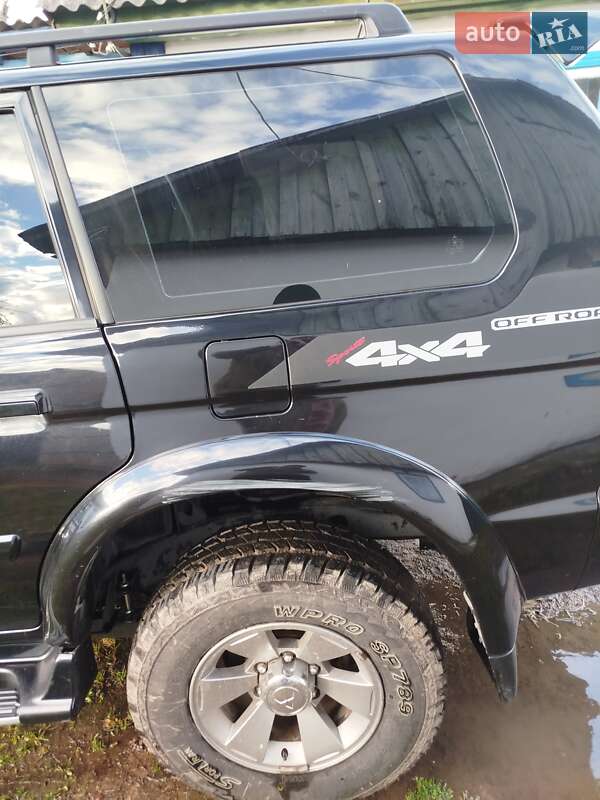 Внедорожник / Кроссовер Mitsubishi Pajero 2008 в Овруче