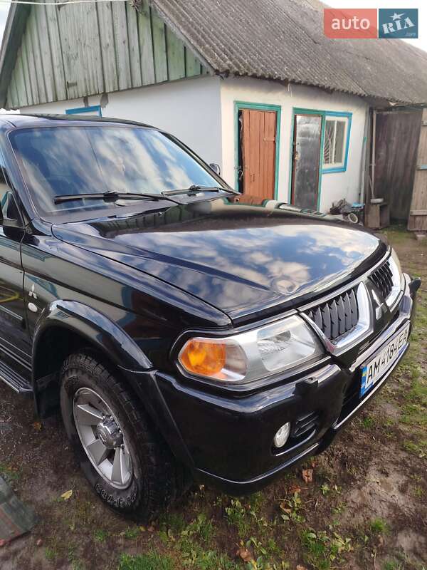 Mitsubishi Pajero 2008
