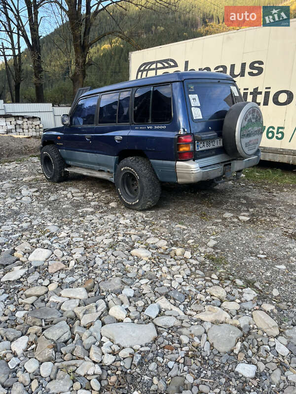 Внедорожник / Кроссовер Mitsubishi Pajero 1998 в Верховине фото 4 Внедорожник / Кроссовер Mitsubishi Pajero 1998 в Верховине