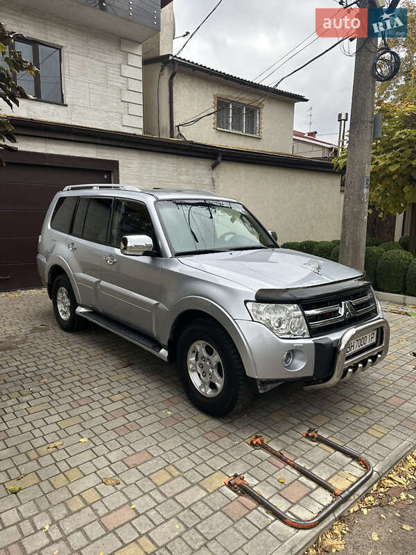 Внедорожник / Кроссовер Mitsubishi Pajero 2008 в Одессе фото 6 Внедорожник / Кроссовер Mitsubishi Pajero 2008 в Одессе