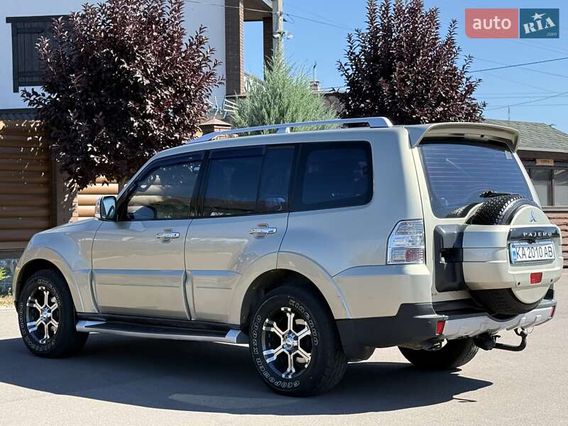 Внедорожник / Кроссовер Mitsubishi Pajero 2008 в Борисполе фото 24 Внедорожник / Кроссовер Mitsubishi Pajero 2008 в Борисполе
