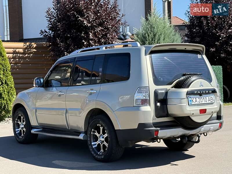 Внедорожник / Кроссовер Mitsubishi Pajero 2008 в Борисполе фото 26 Внедорожник / Кроссовер Mitsubishi Pajero 2008 в Борисполе