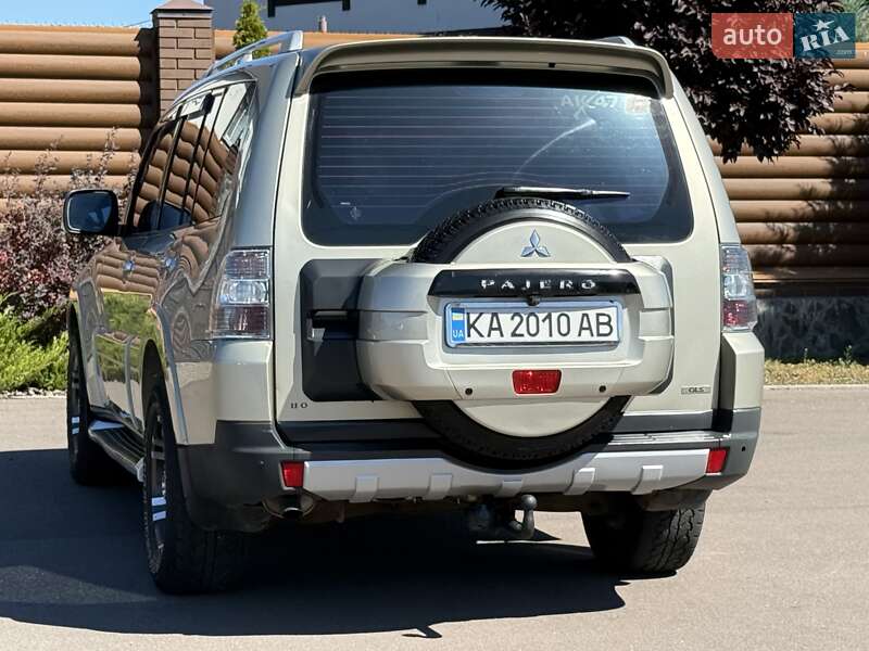 Внедорожник / Кроссовер Mitsubishi Pajero 2008 в Борисполе фото 33 Внедорожник / Кроссовер Mitsubishi Pajero 2008 в Борисполе
