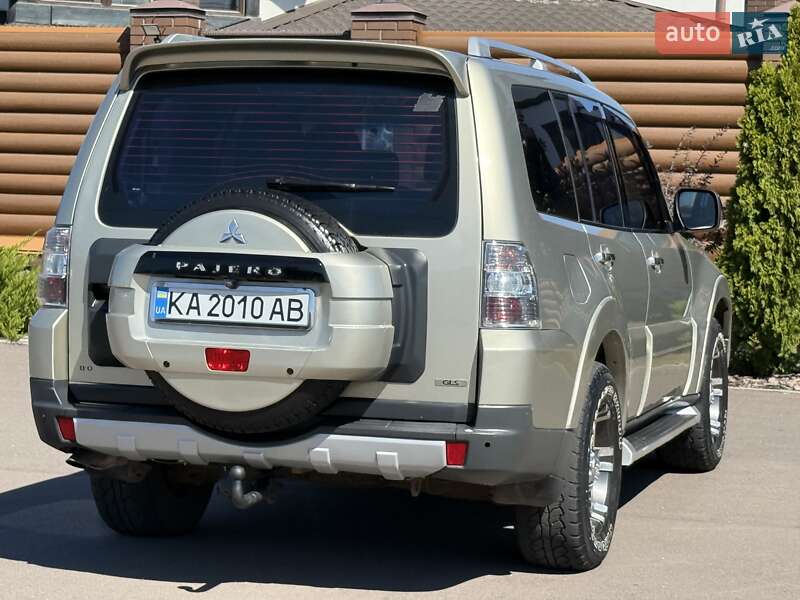 Внедорожник / Кроссовер Mitsubishi Pajero 2008 в Борисполе фото 39 Внедорожник / Кроссовер Mitsubishi Pajero 2008 в Борисполе
