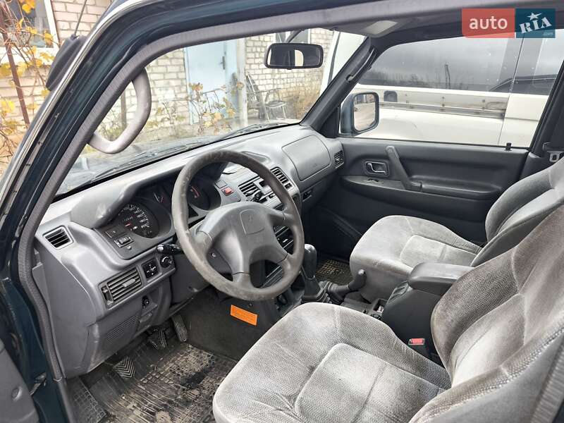 Позашляховик / Кросовер Mitsubishi Pajero 2004 в Харкові фото 3 Позашляховик / Кросовер Mitsubishi Pajero 2004 в Харкові