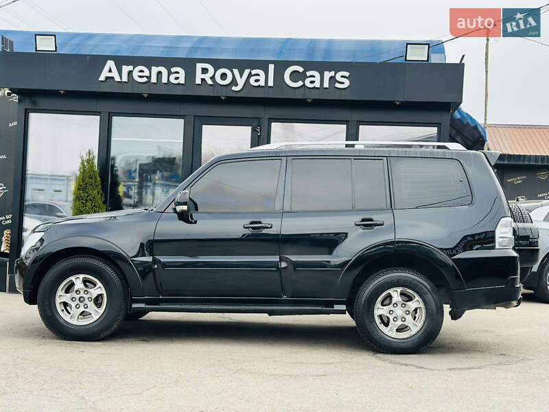 Внедорожник / Кроссовер Mitsubishi Pajero 2007 в Харькове