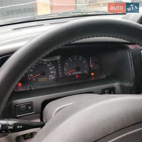 Внедорожник / Кроссовер Mitsubishi Pajero 2006 в Ивано-Франковске фото 4 Внедорожник / Кроссовер Mitsubishi Pajero 2006 в Ивано-Франковске