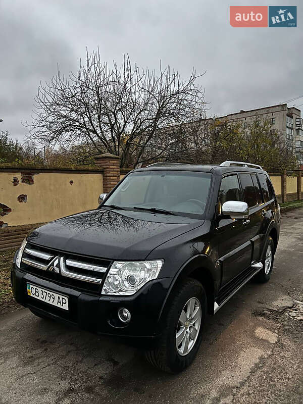 Mitsubishi Pajero 2007
