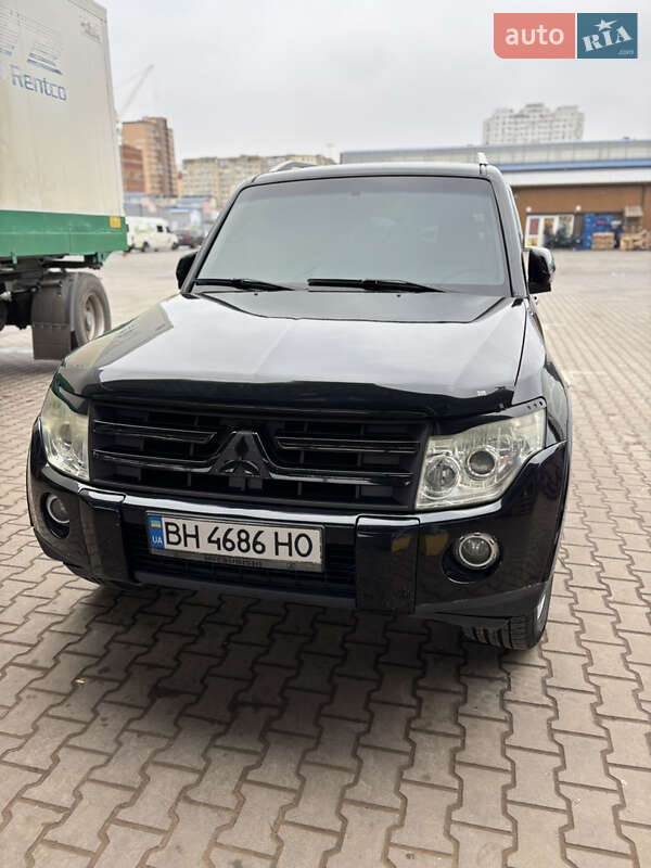 Mitsubishi Pajero 2007