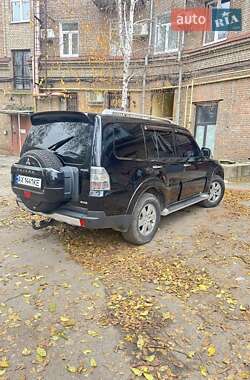 Внедорожник / Кроссовер Mitsubishi Pajero 2008 в Харькове