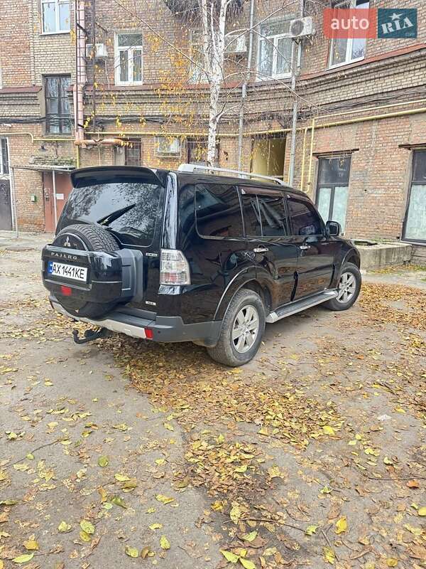 Mitsubishi Pajero 2008