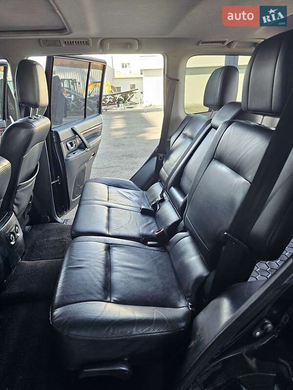 Внедорожник / Кроссовер Mitsubishi Pajero 2007 в Измаиле