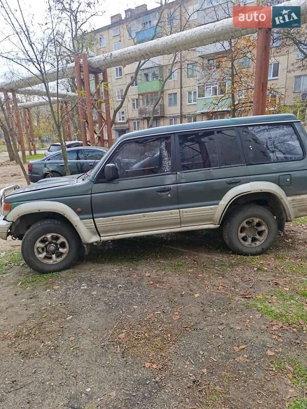 Внедорожник / Кроссовер Mitsubishi Pajero 1995 в Днепре
