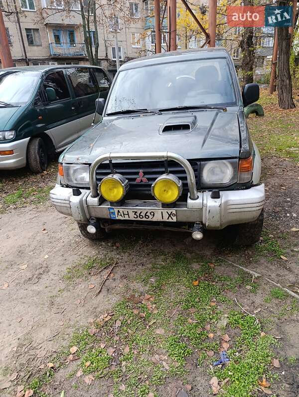 Внедорожник / Кроссовер Mitsubishi Pajero 1995 в Днепре