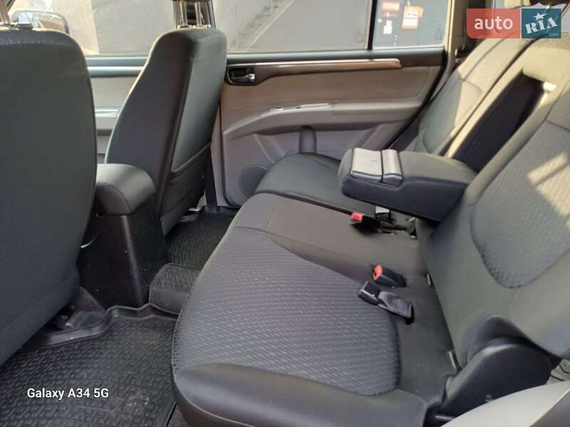 Позашляховик / Кросовер Mitsubishi Pajero 2013 в Чернівцях фото 14 Позашляховик / Кросовер Mitsubishi Pajero 2013 в Чернівцях