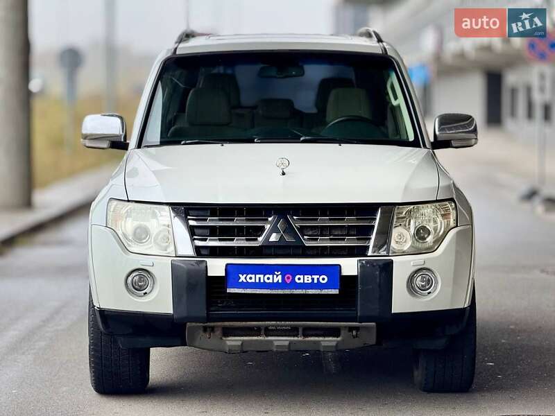 Внедорожник / Кроссовер Mitsubishi Pajero 2008 в Киеве фото 3 Внедорожник / Кроссовер Mitsubishi Pajero 2008 в Киеве
